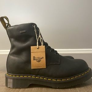 Dr. Martens 1460 WaterProof Boots Size 10 US